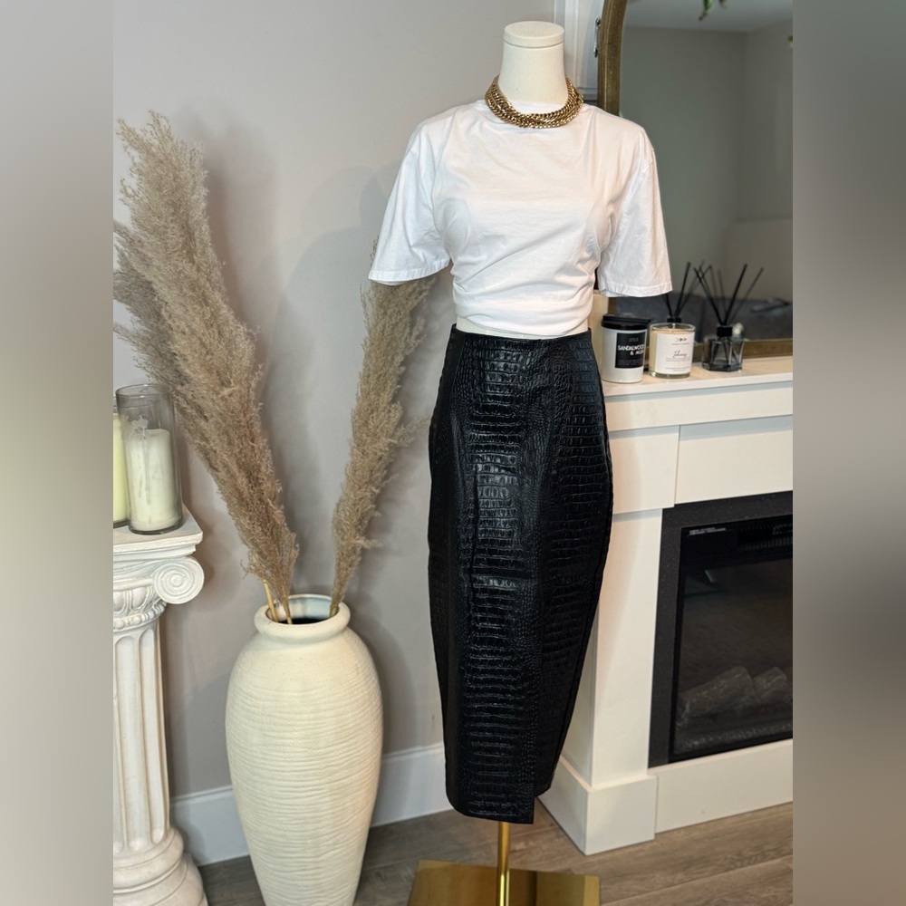 Misguided Black Croc-Embossed Skirt